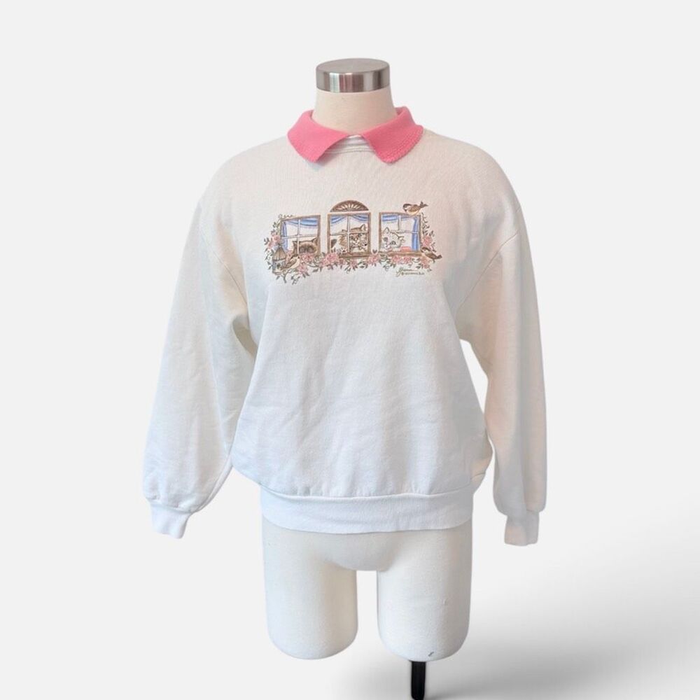 Vintage Cat Kitten Kitty Morning Sun Medium White Pullover Collared Sweatshirt